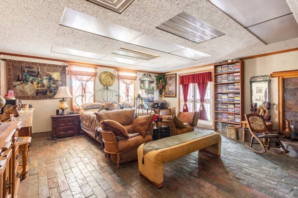 Photo of Bedroom in Glendale