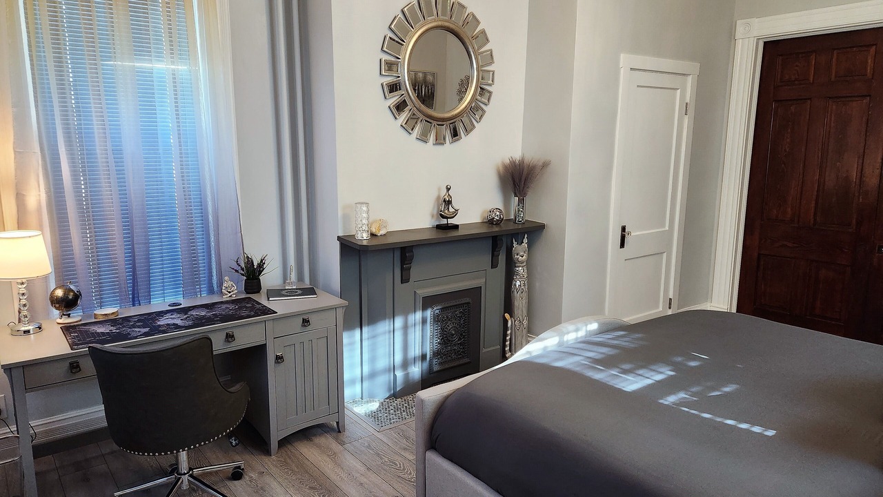Photo of Bedroom in East Price Hill