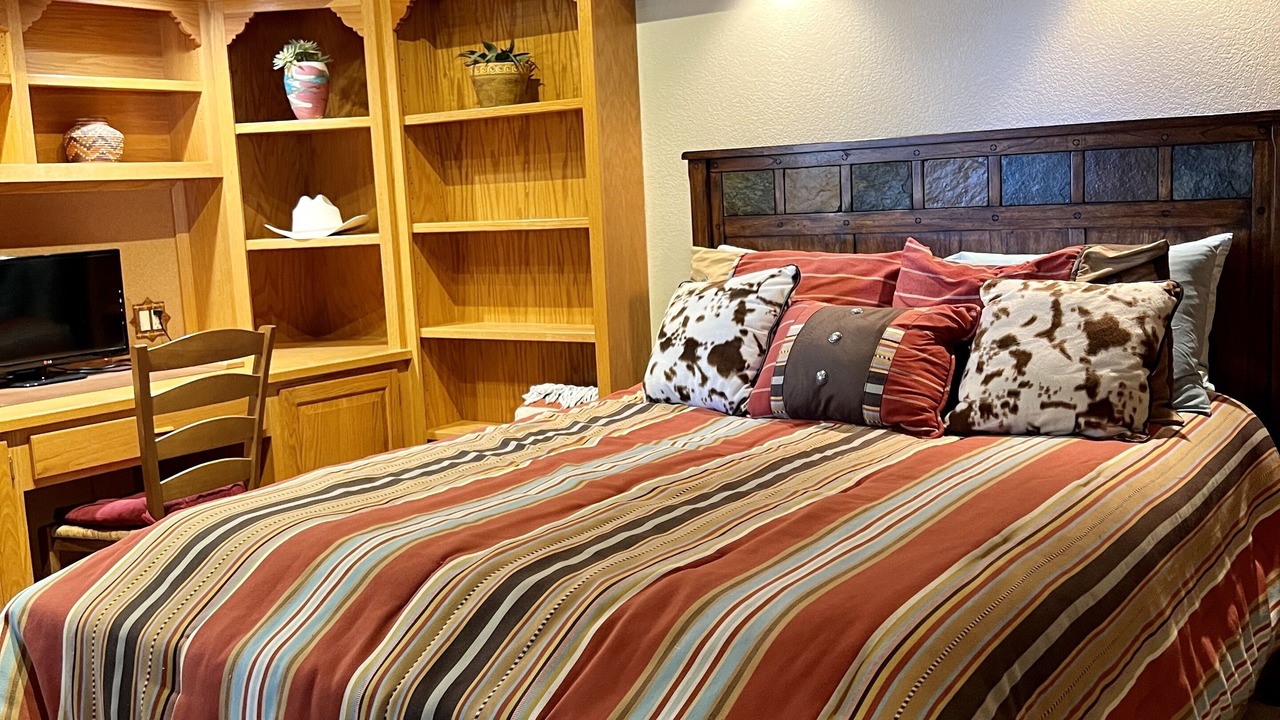 Photo of Bedroom in Scottsdale Ranch