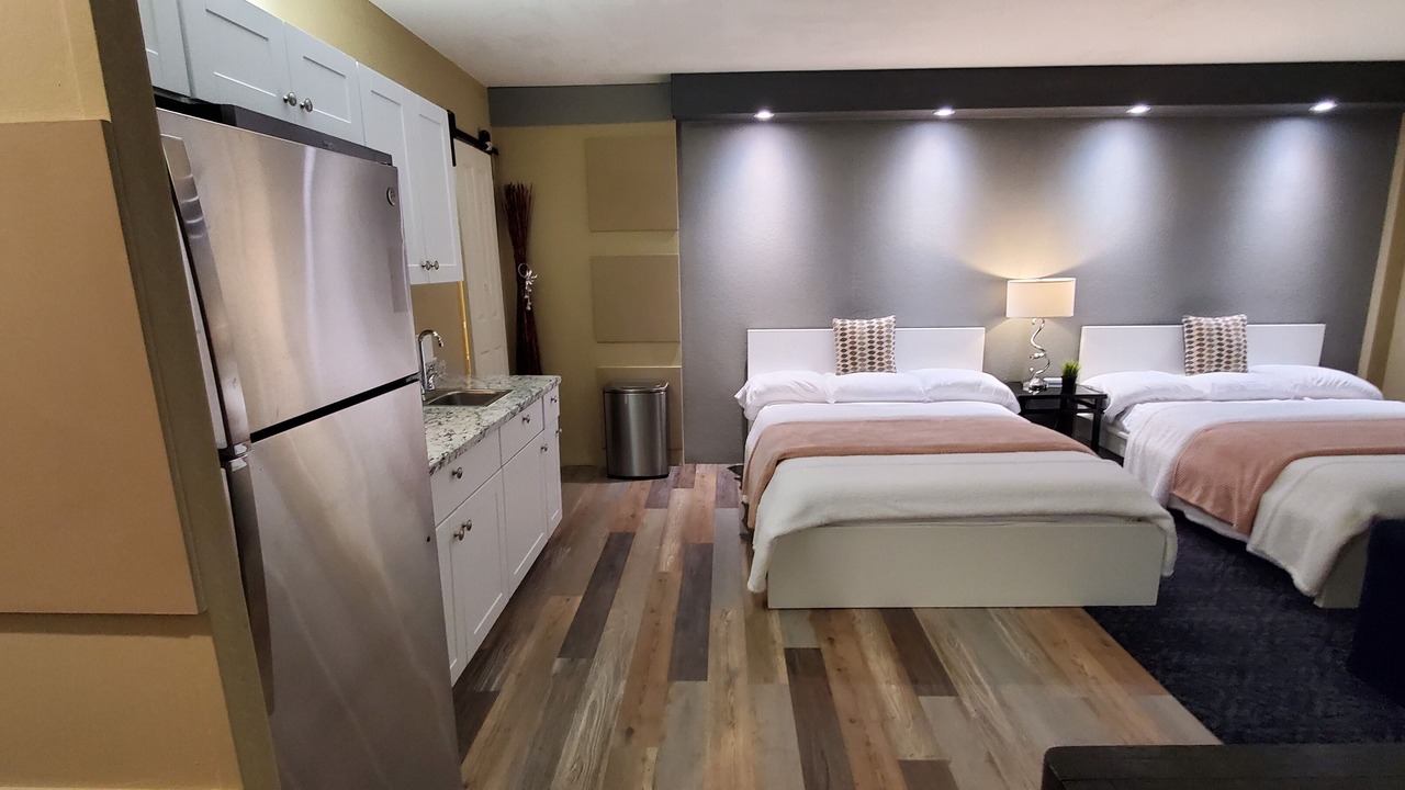 Photo of Bedroom in Estrella Village