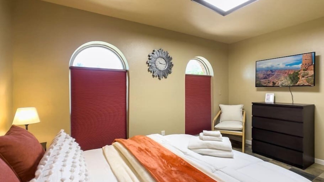 Photo of Bedroom in Tempe