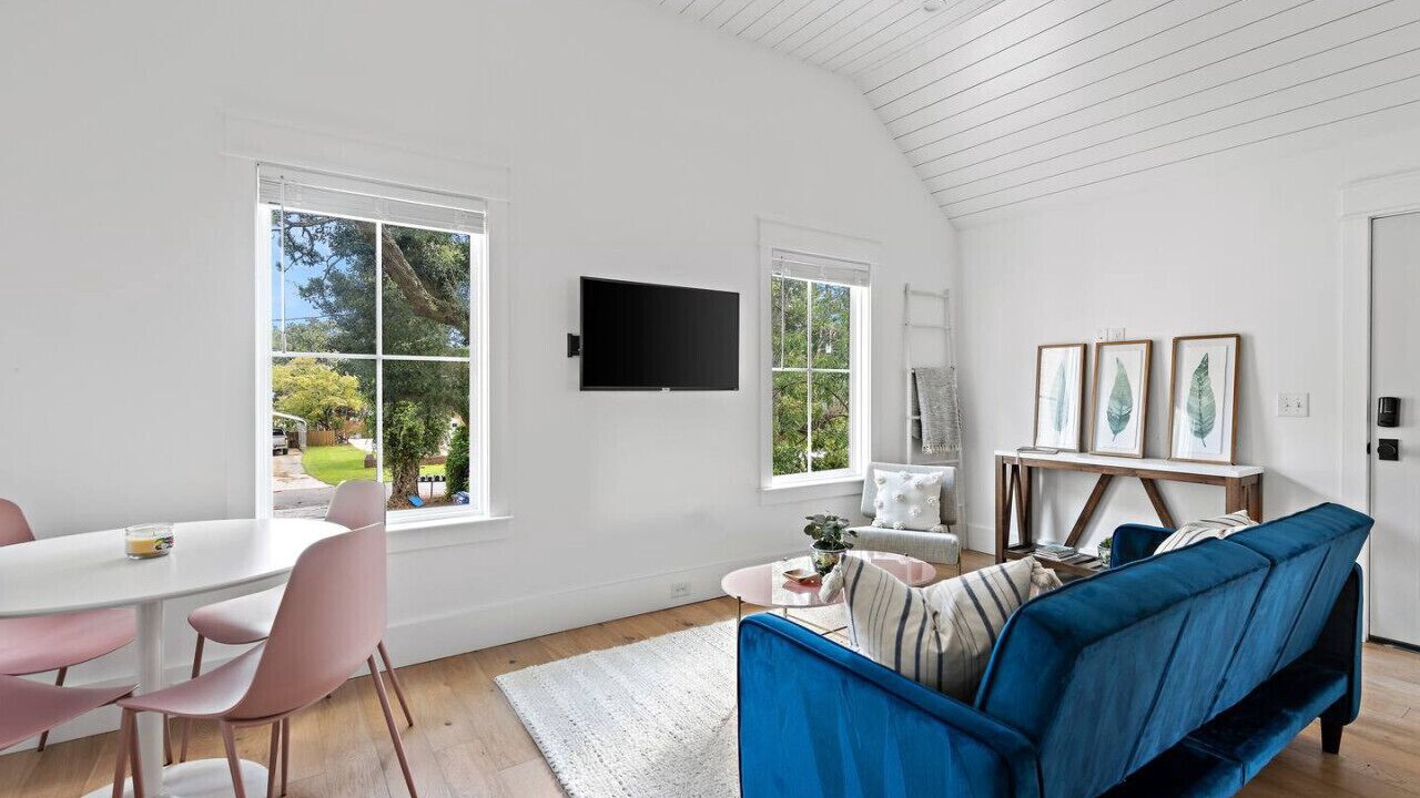Photo of Livingroom in Old Village