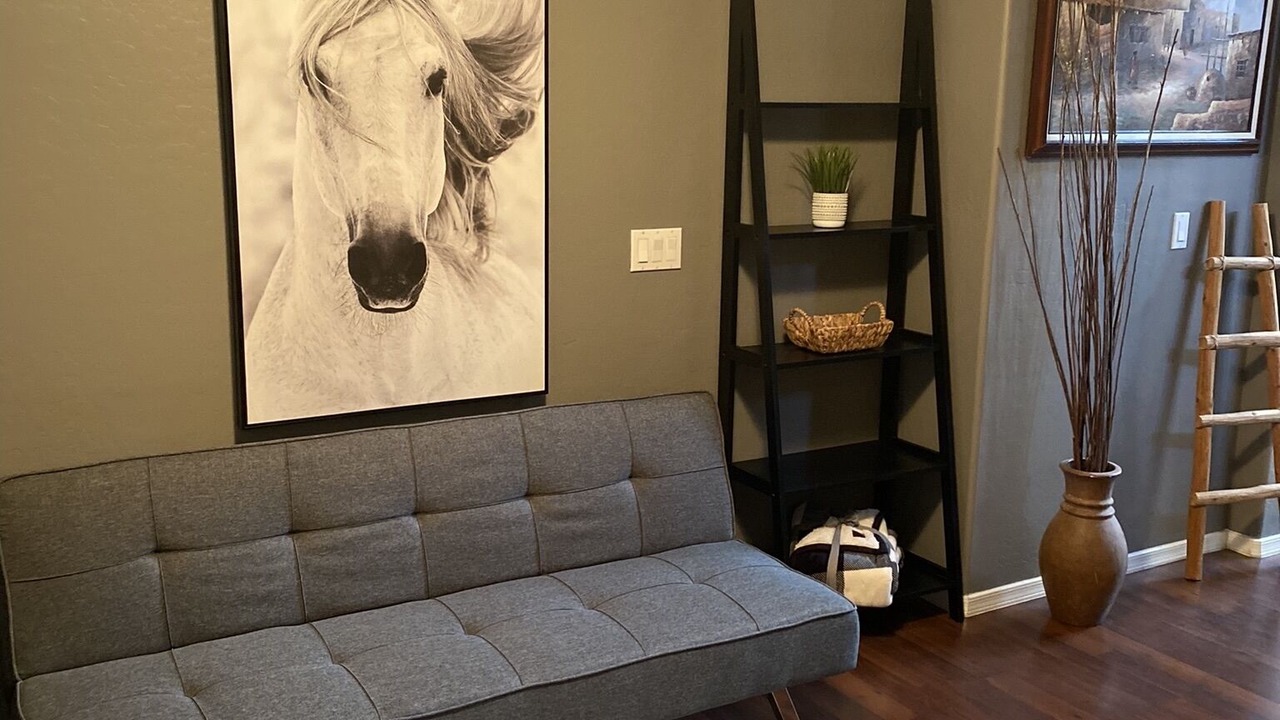 Photo of Livingroom in Maricopa