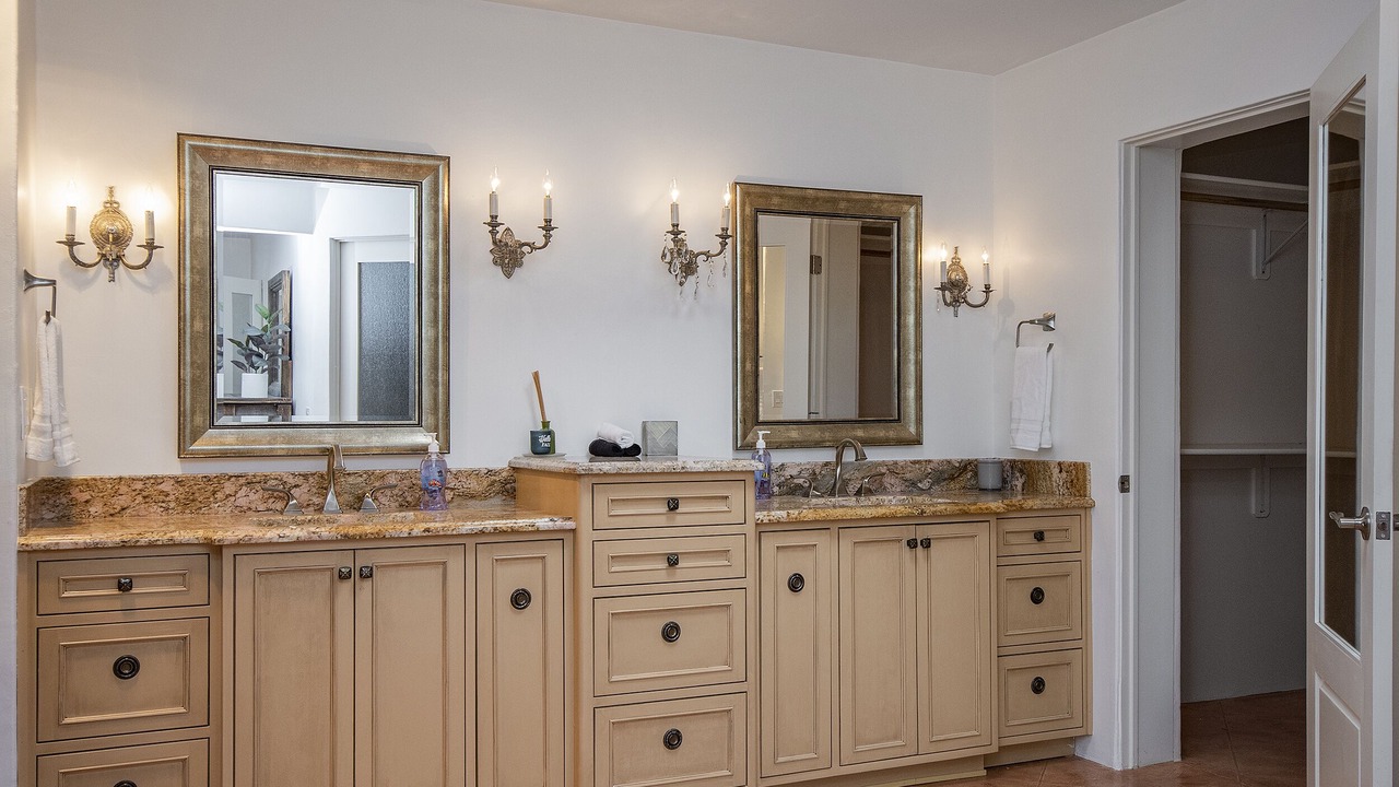 Photo of Bathroom in Casas Adobes Estates