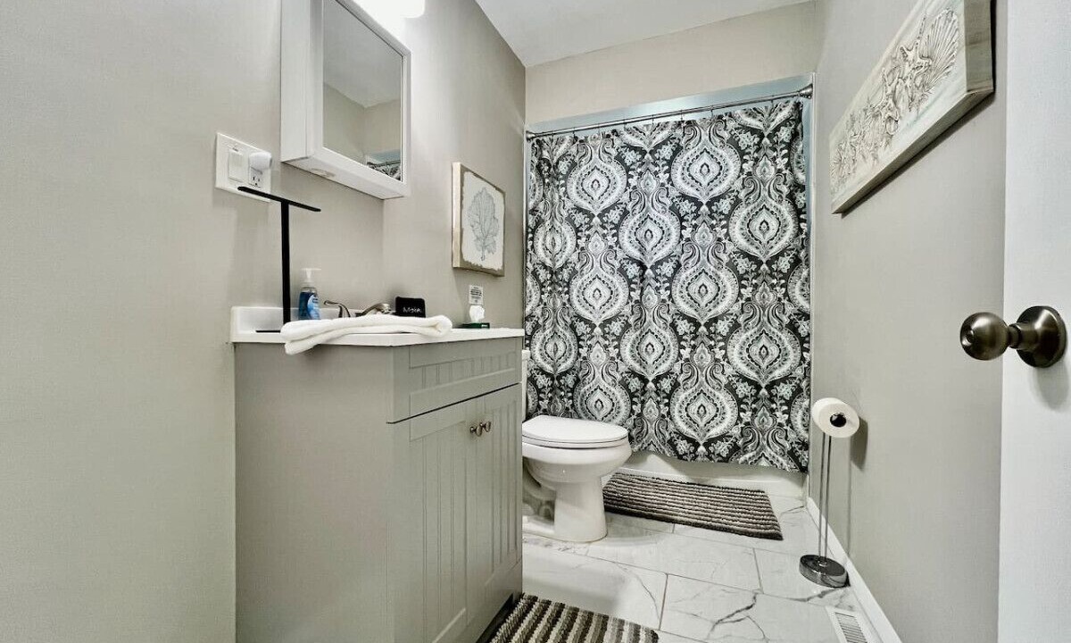 Photo of Bathroom in New Miami