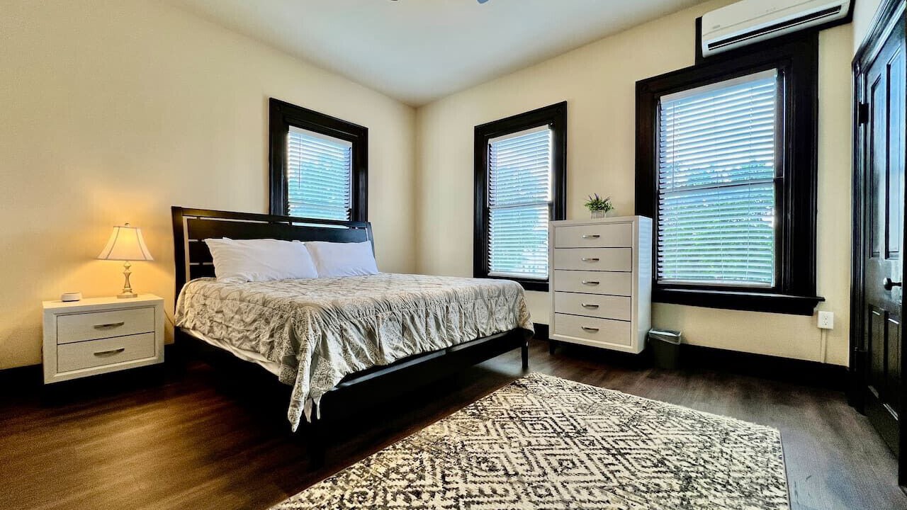 Photo of Bedroom in Lindenwald