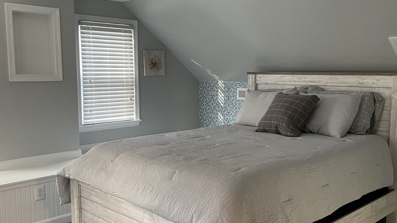Photo of Bedroom in Piney Point