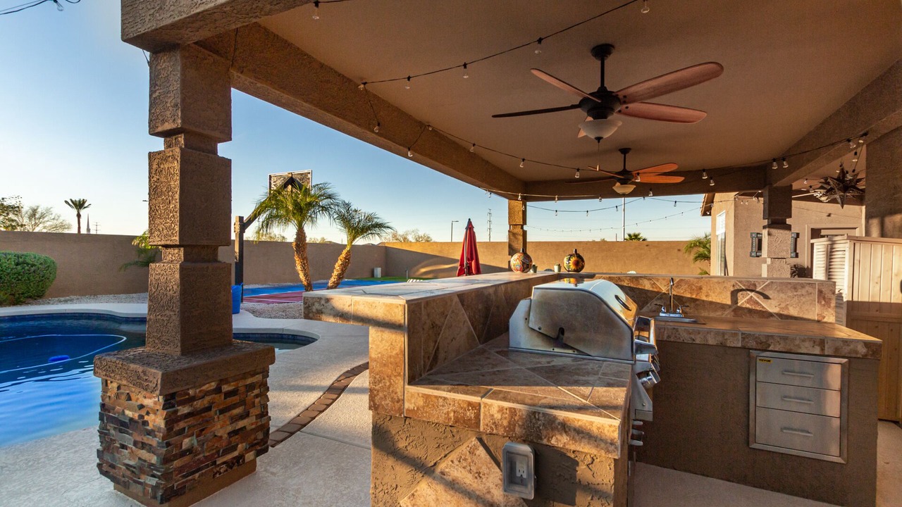 Photo of Patio Balcony in South Mountain