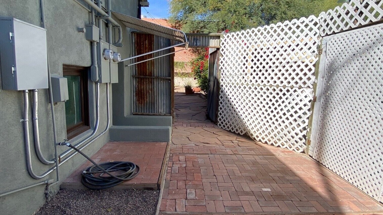 Photo of Outdoor in Iron Horse Historic District