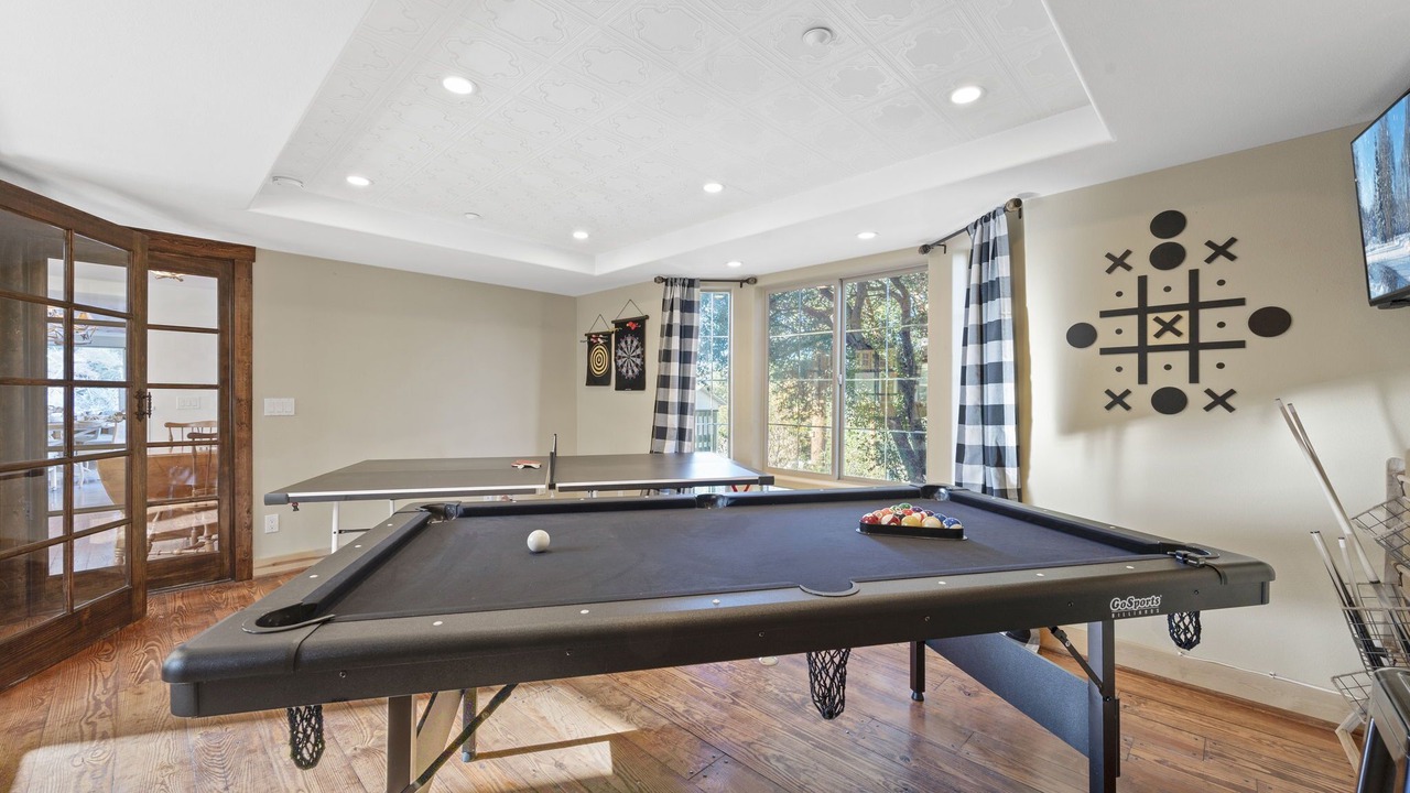 Photo of Bedroom in Wrightwood