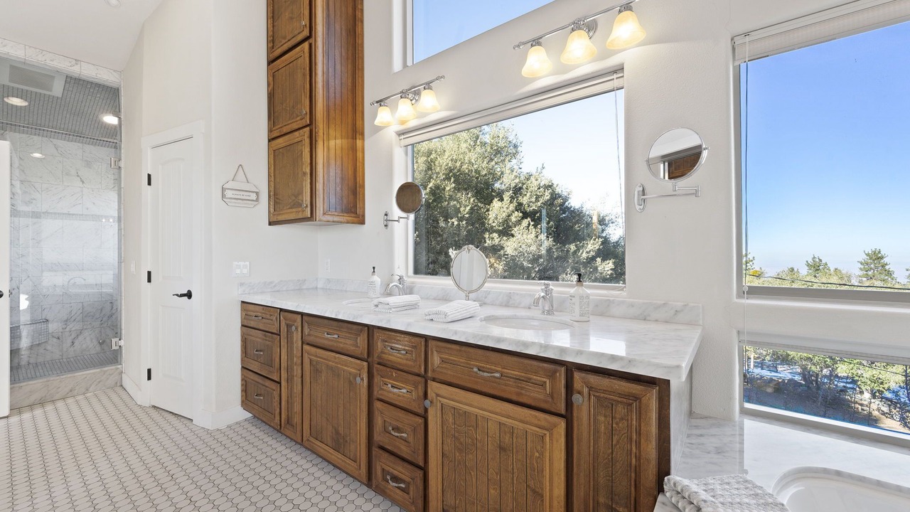 Photo of Bathroom in Wrightwood
