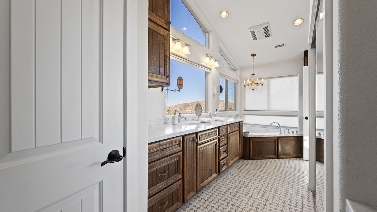 Photo of Bathroom in Wrightwood
