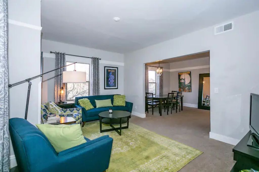 Photo of Livingroom in Nob Hill
