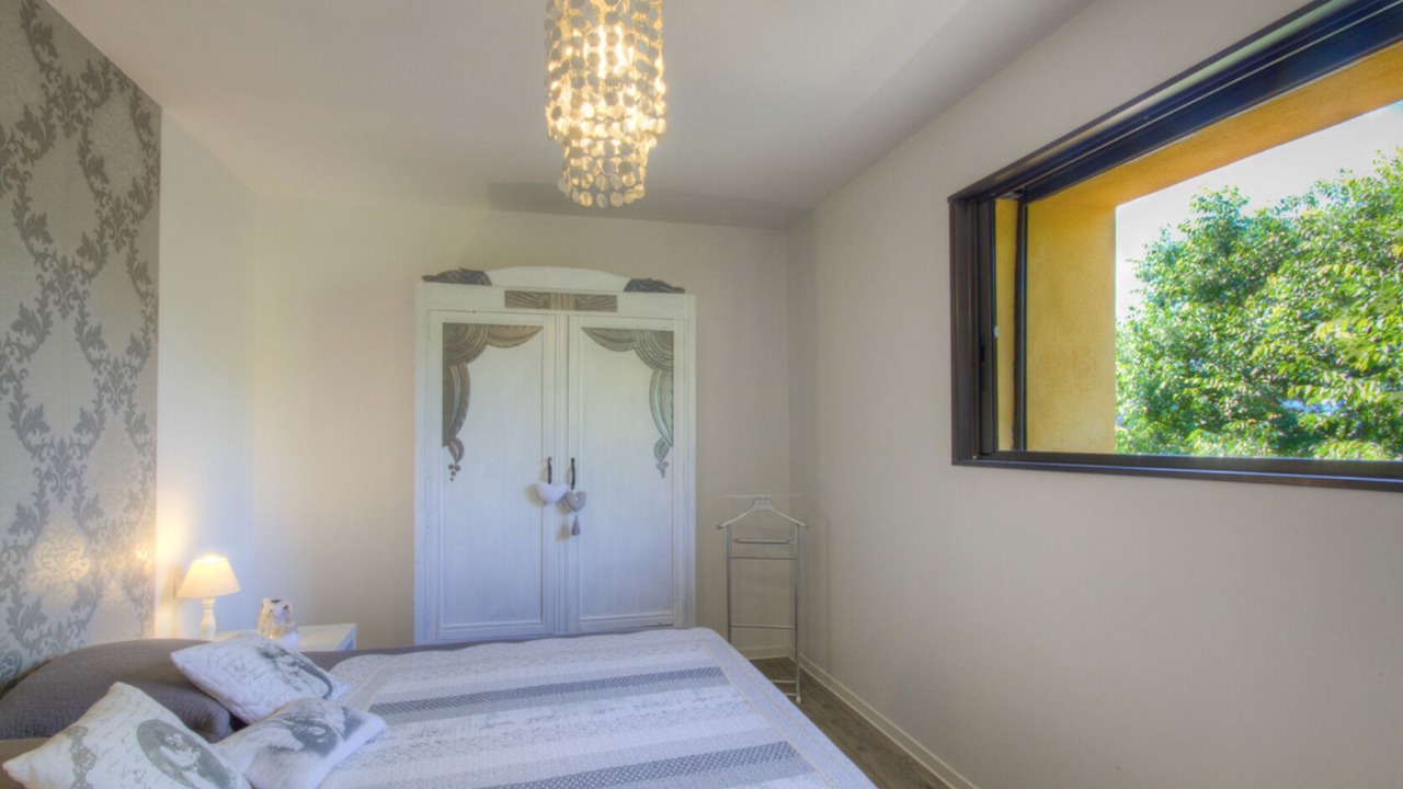 Photo of Bedroom in Pila-Canale