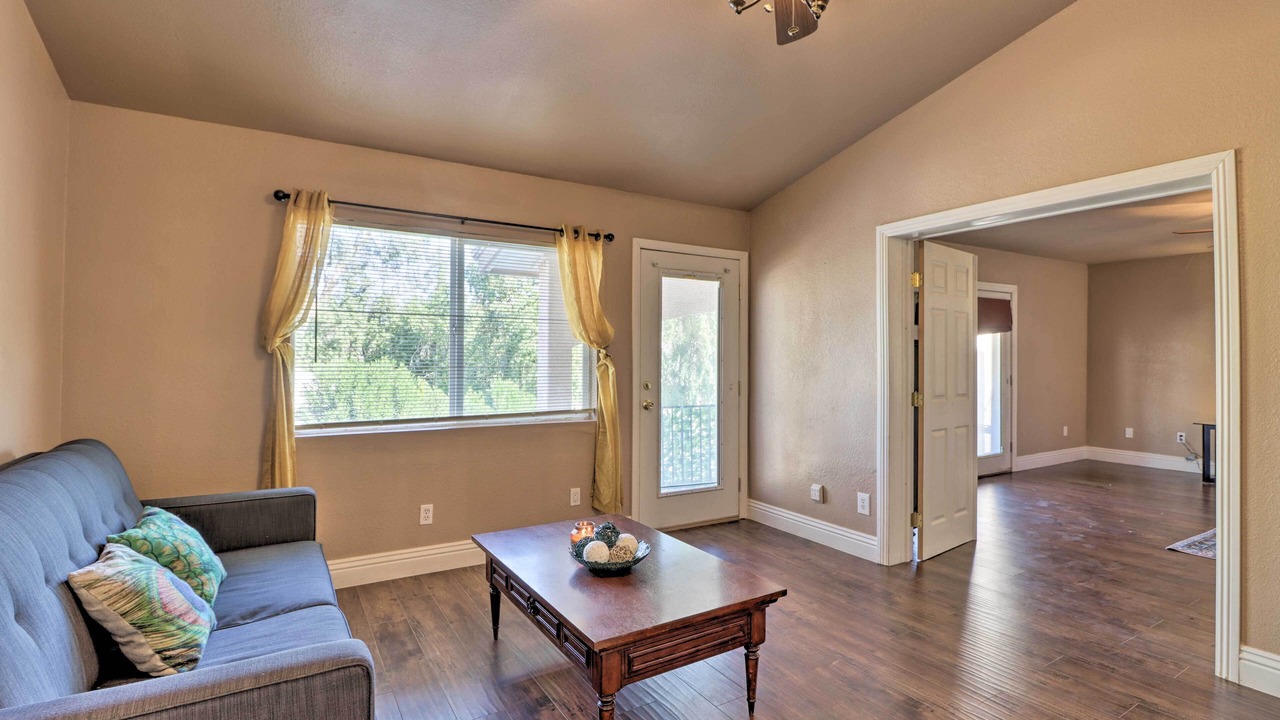 Photo of Livingroom in Las Vistas