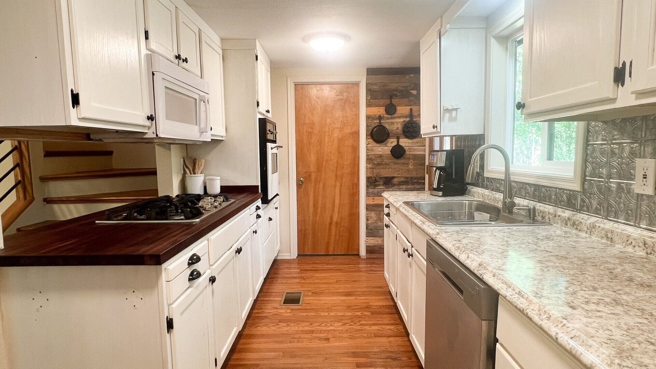 Photo of Kitchen in Whispering Pines