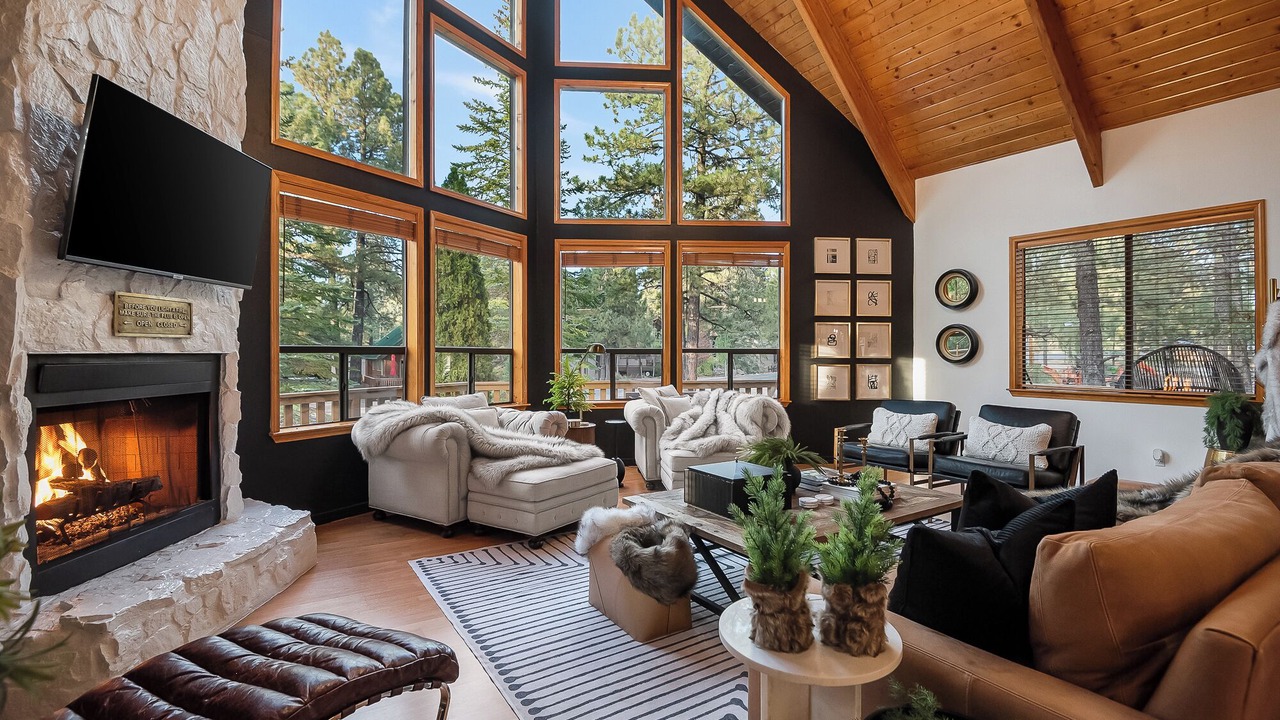 Photo of Livingroom in Munds Park