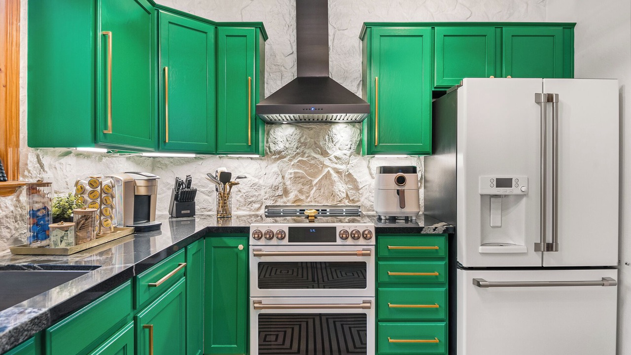 Photo of Kitchen in Munds Park