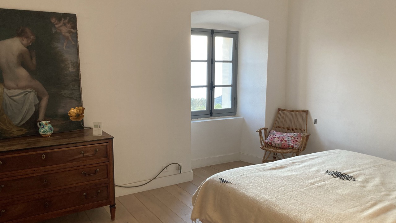 Photo of Bedroom in Centuri