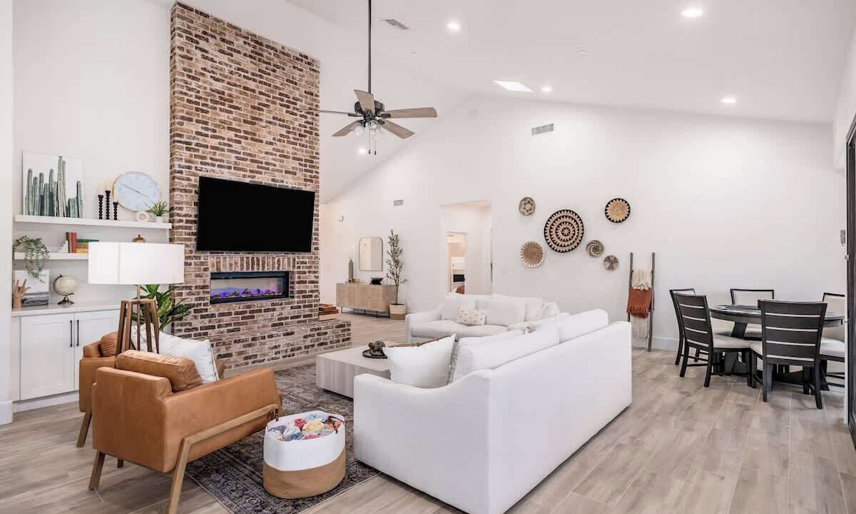 Photo of Livingroom in Central Scottsdale