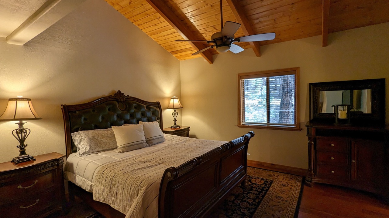 Photo of Bedroom in Munds Park