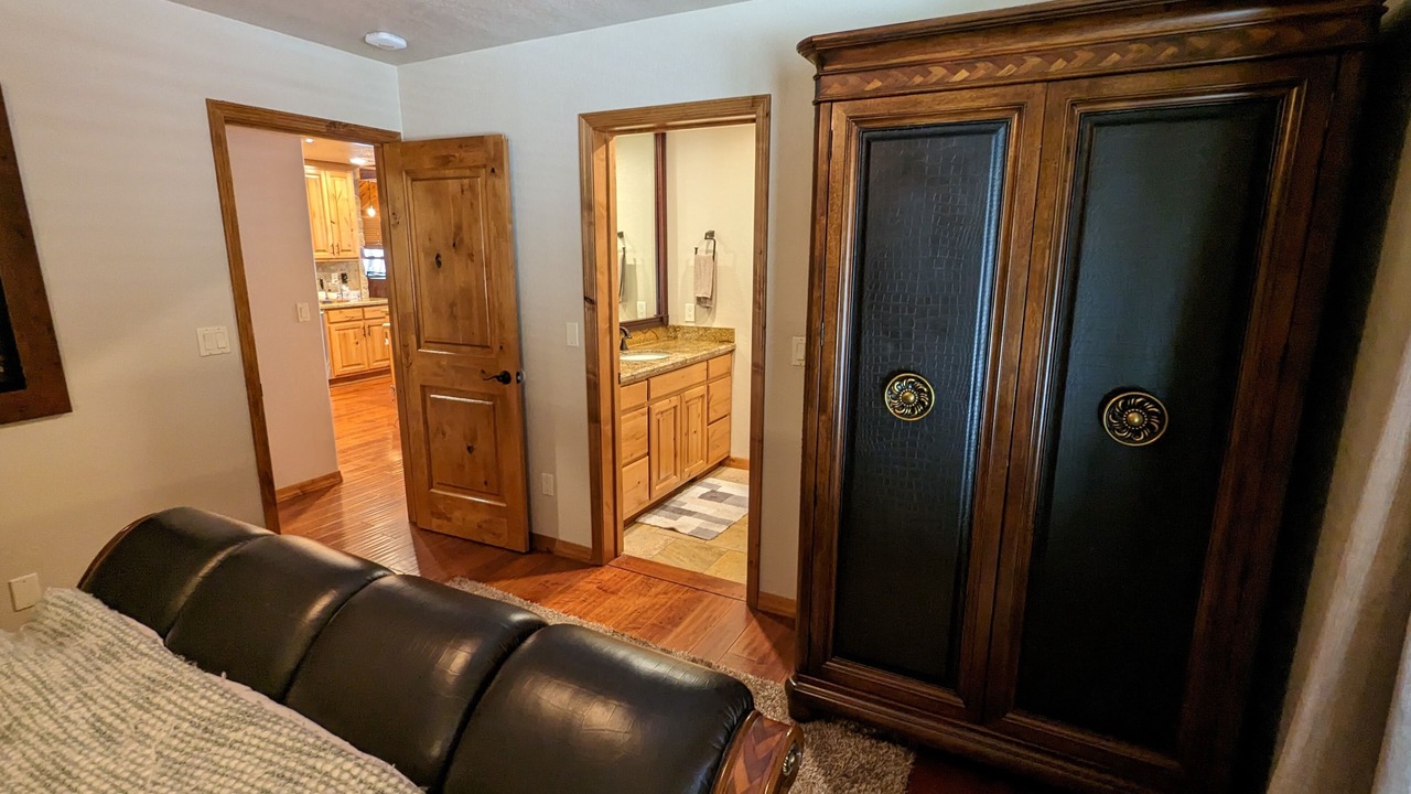 Photo of Bedroom in Munds Park