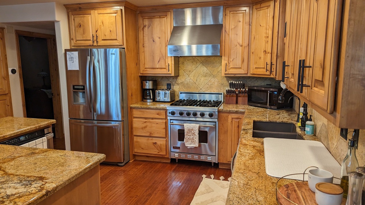 Photo of Kitchen in Munds Park