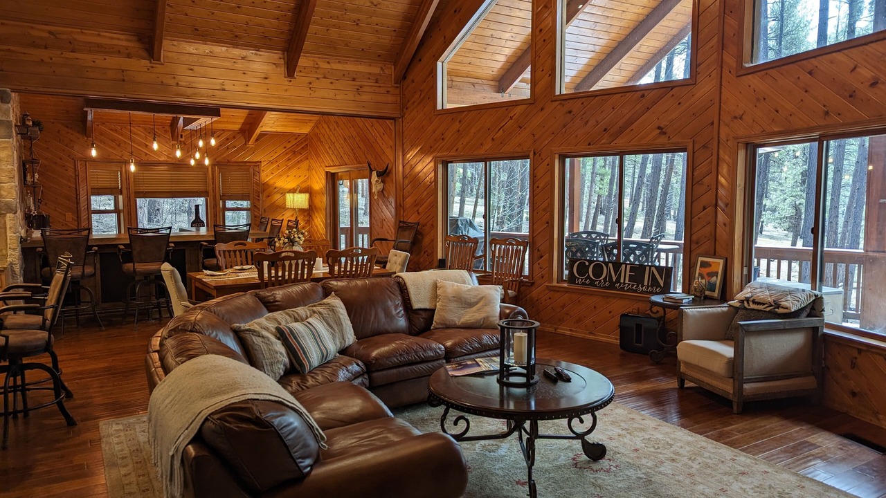 Photo of Livingroom in Munds Park