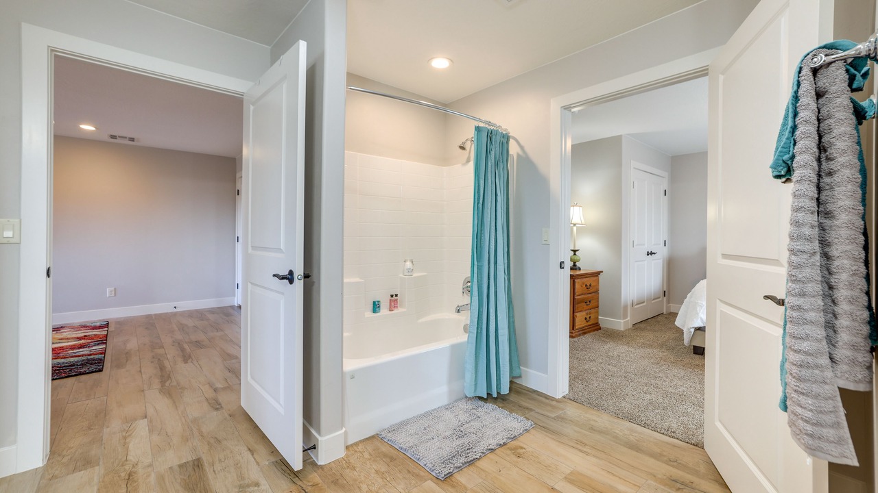 Photo of Bathroom in Toquerville