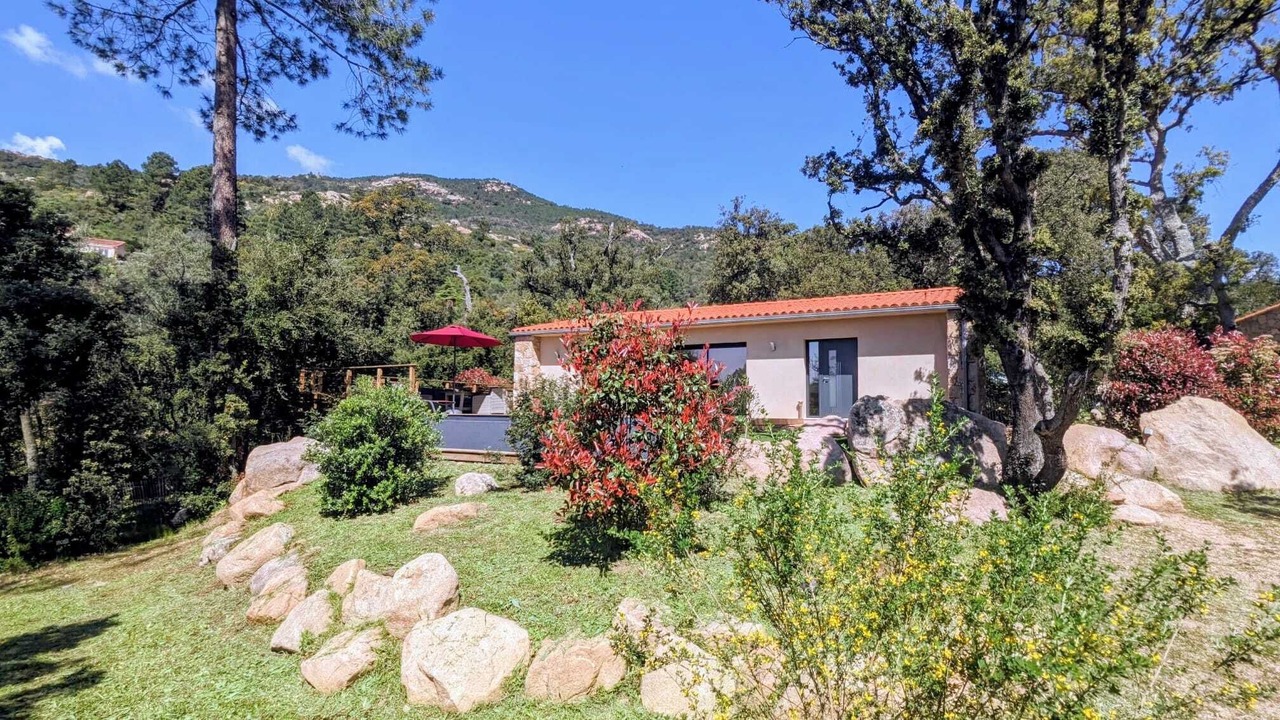 Photo of Outdoor in San-Gavino-di-Carbini