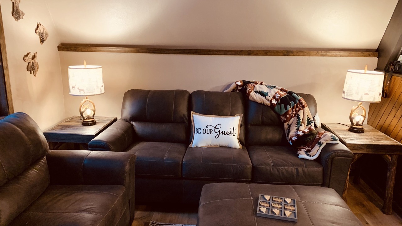 Photo of Livingroom in Groom Creek