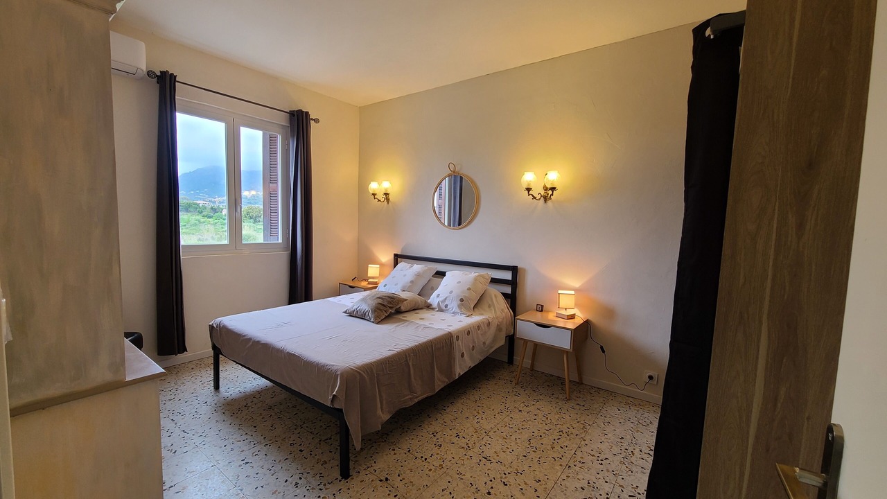 Photo of Bedroom in Furiani