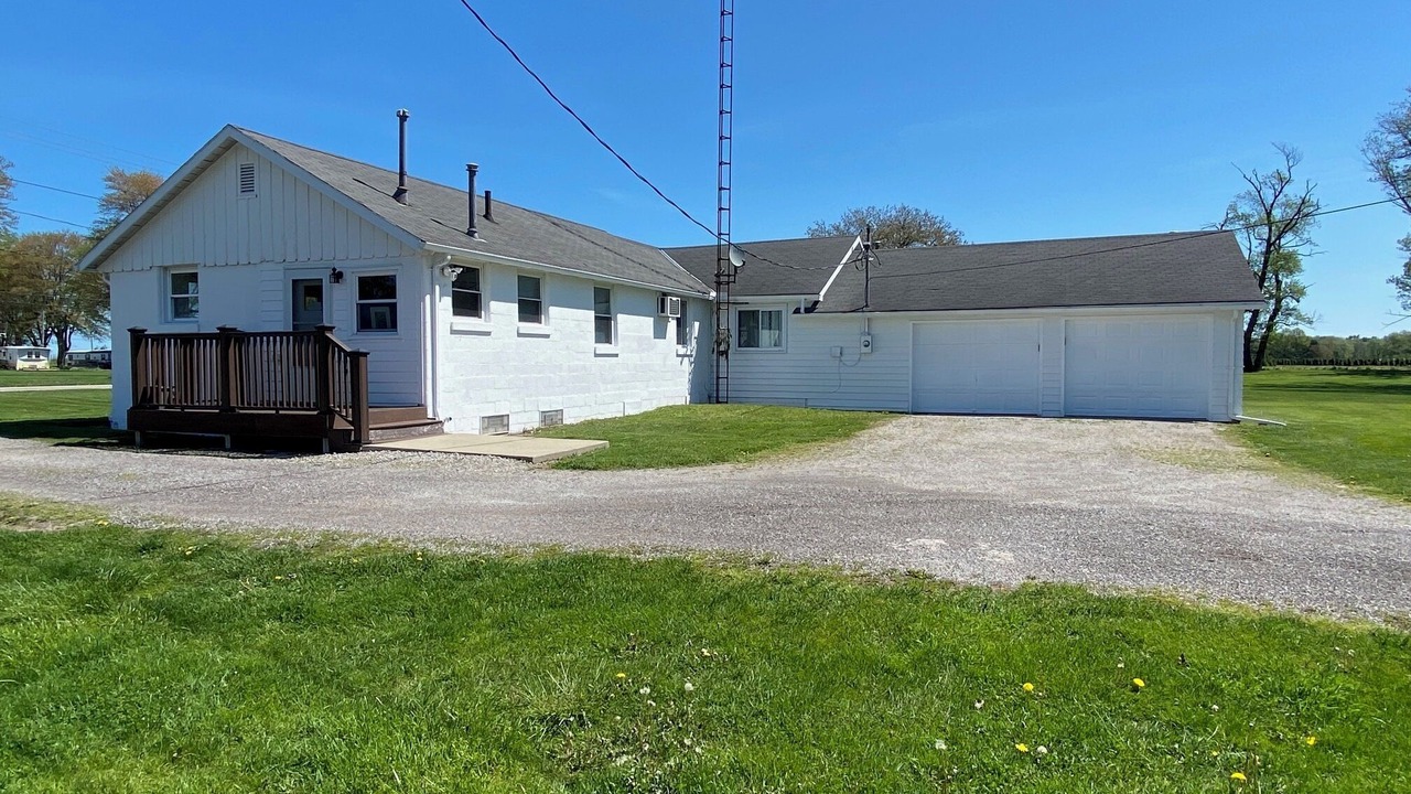 Photo of Outdoor in Huron