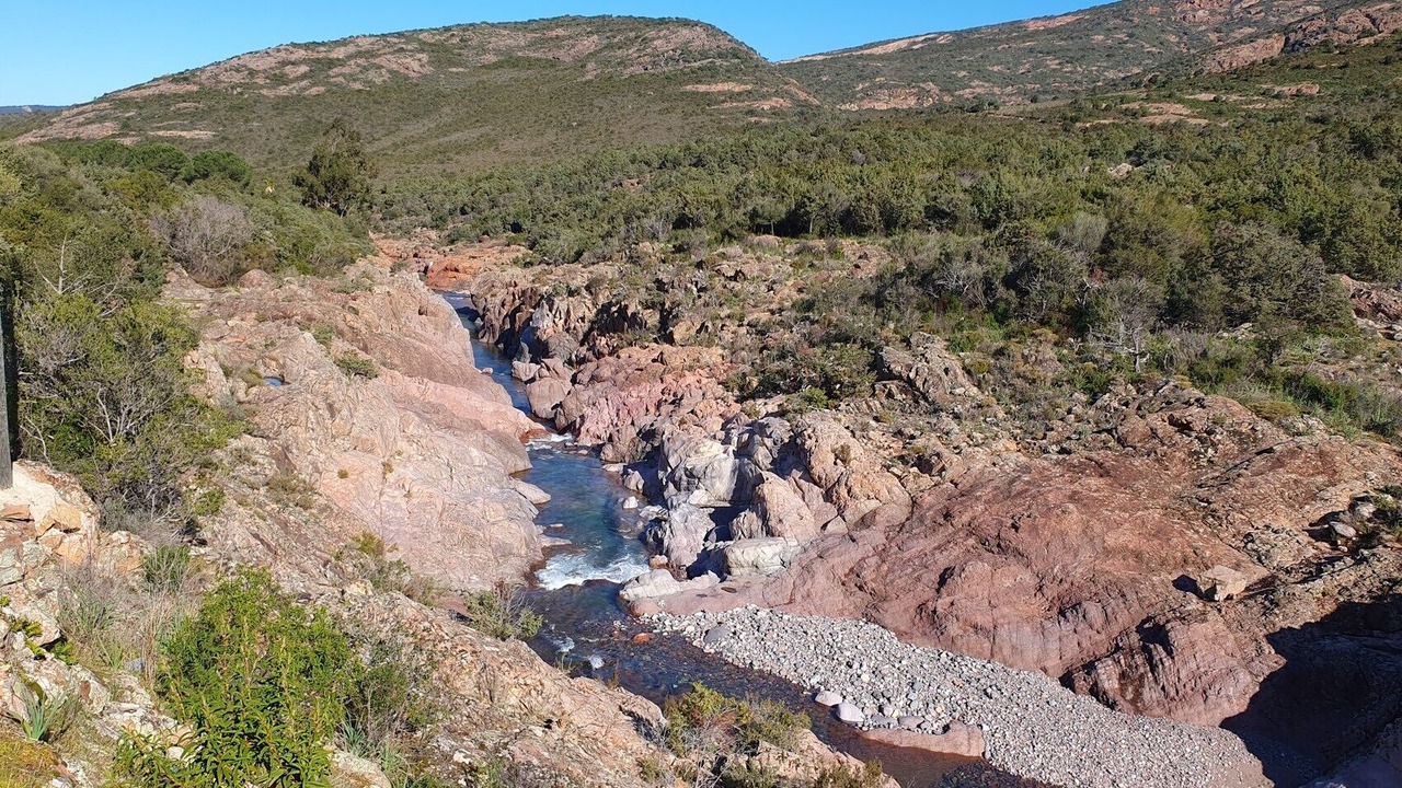 Photo of Outdoor in Manso