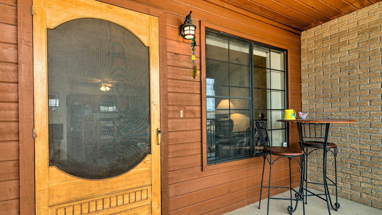 Photo of Patio Balcony in Greenehaven
