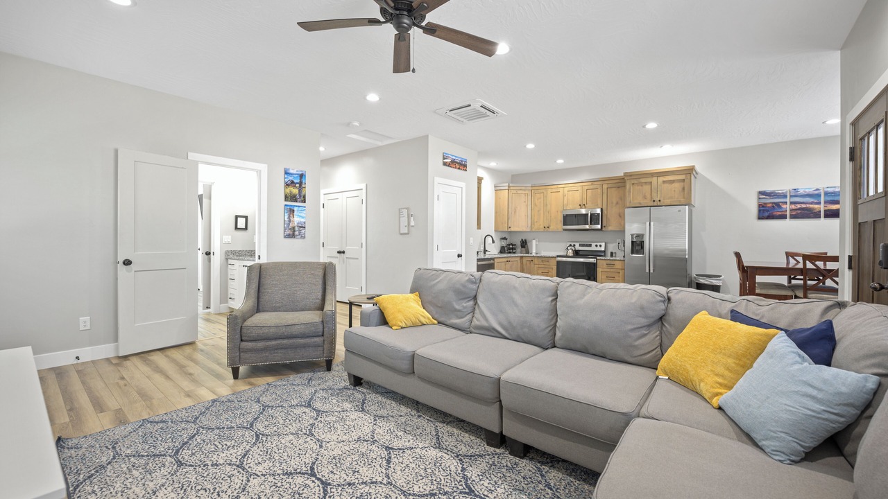 Photo of Livingroom in Kanab
