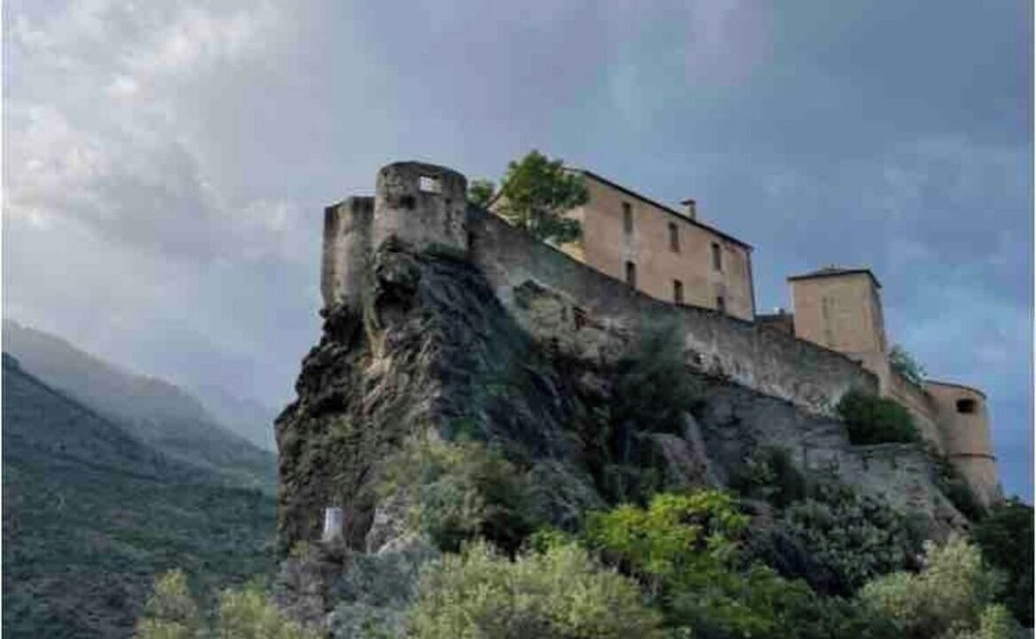 Photo of Others in Corte
