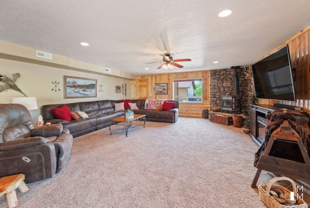 Photo of Bedroom in New Harmony
