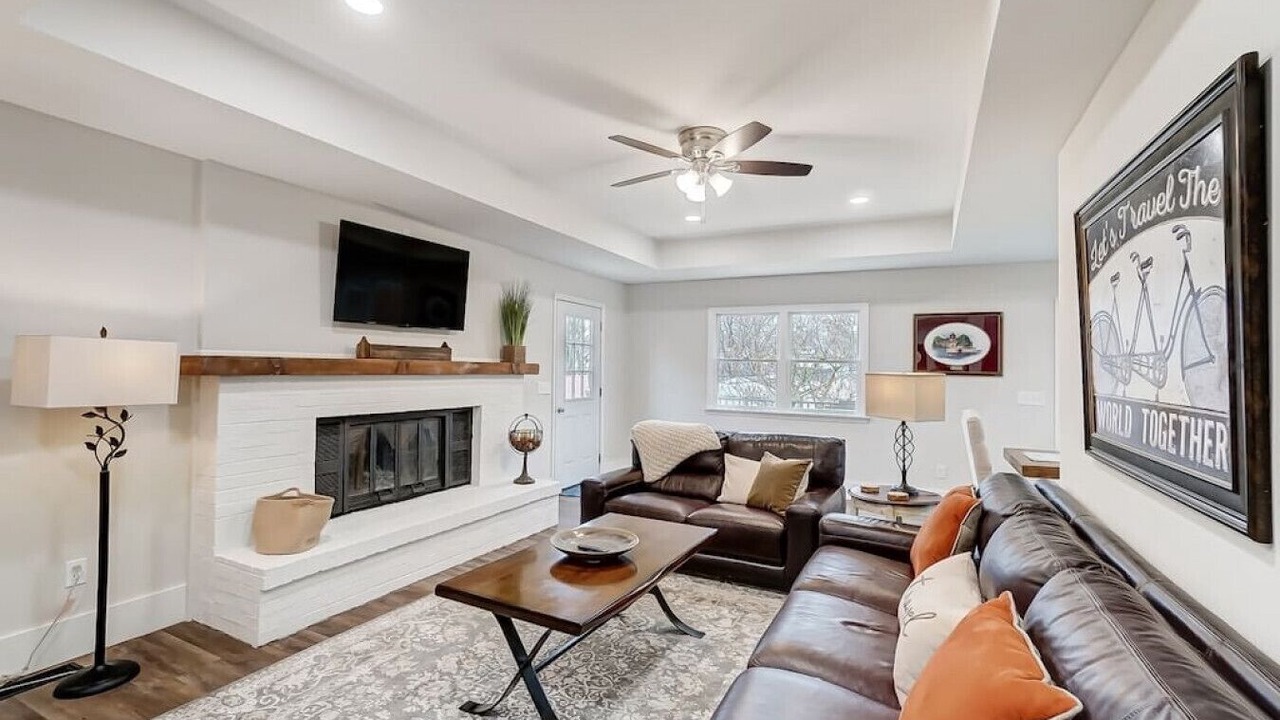 Photo of Livingroom in Hamilton