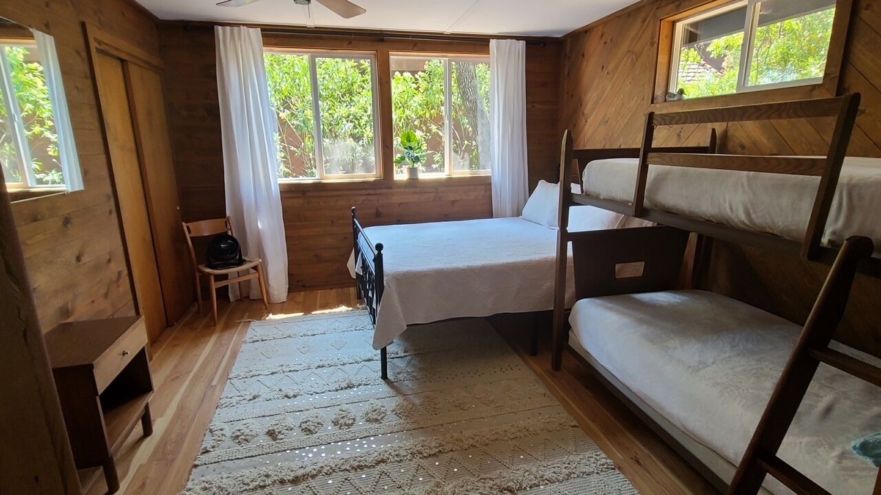 Photo of Bedroom in Kelseyville