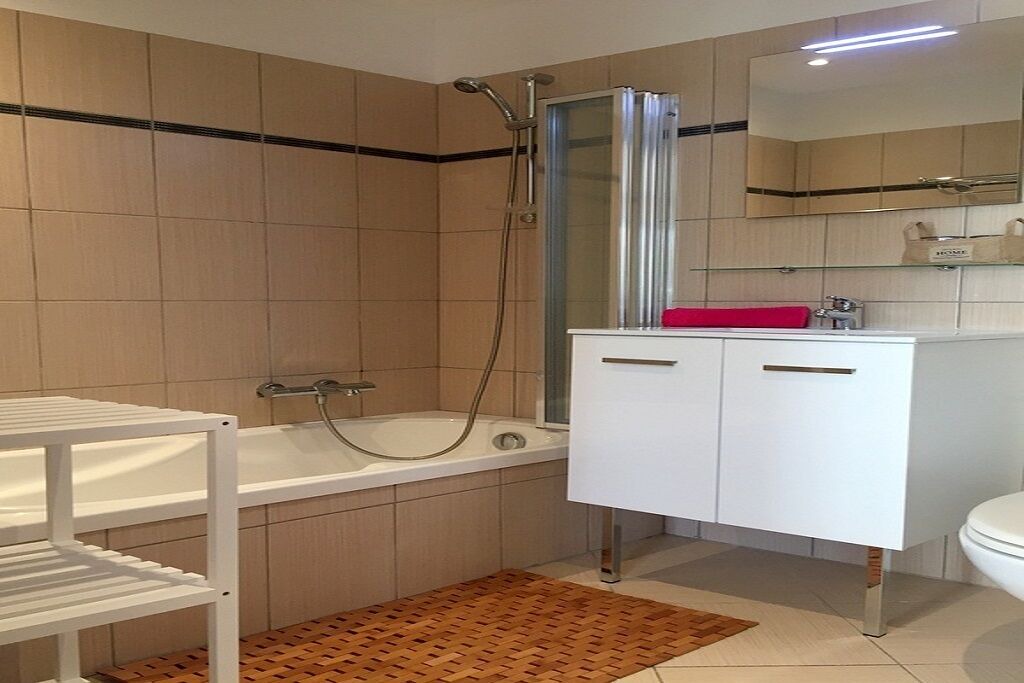 Photo of Bathroom in Palasca