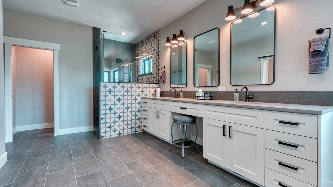 Photo of Bathroom in Orderville