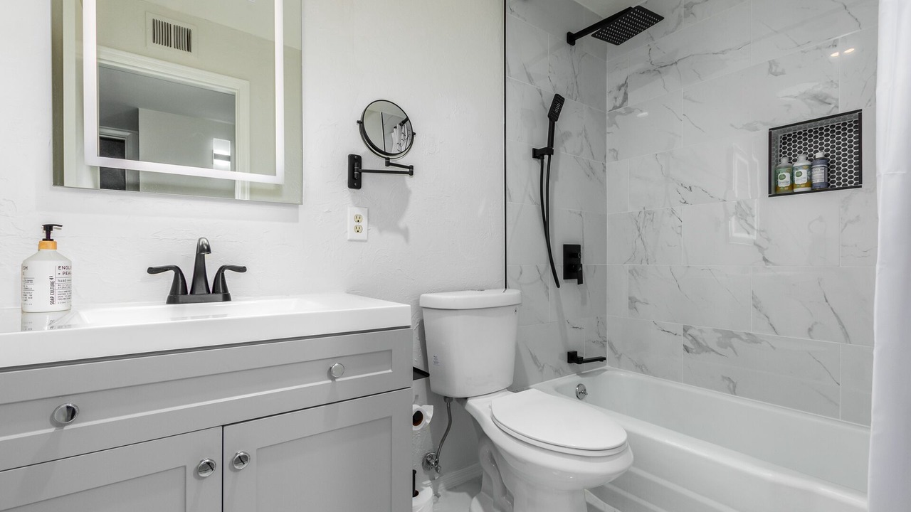 Photo of Bathroom in New Papago Parkway