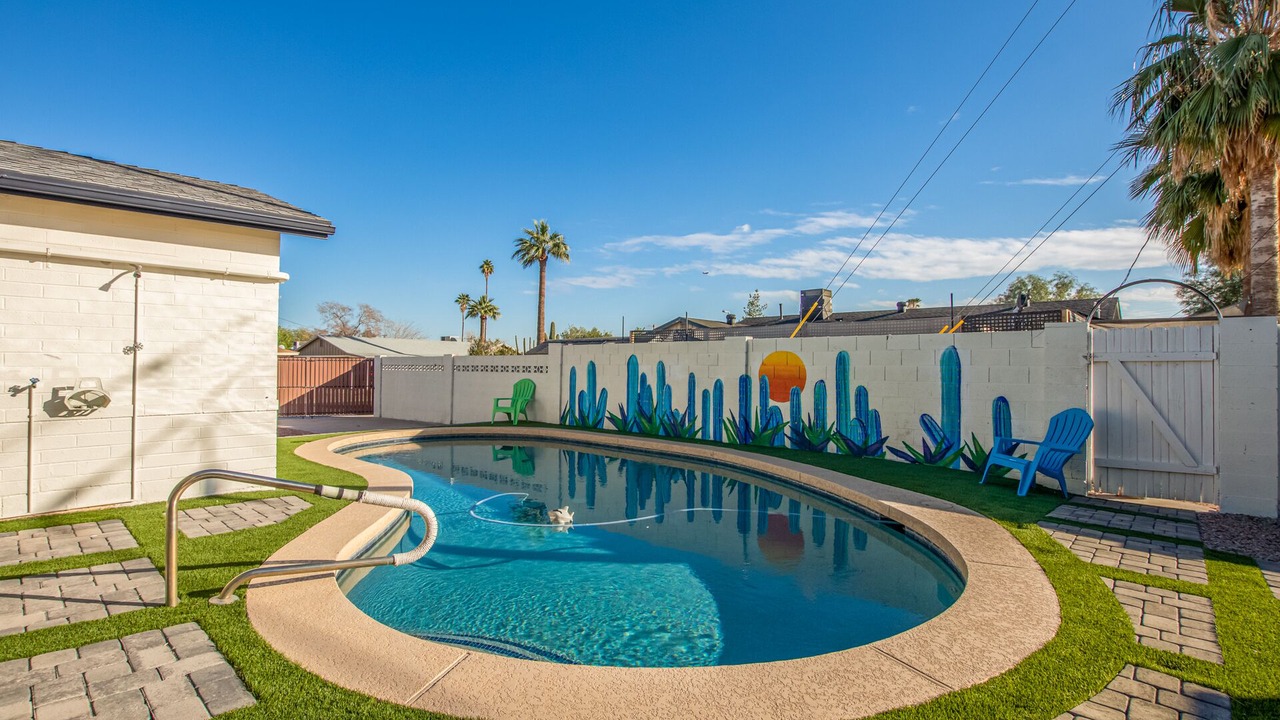 Photo of Outdoor in New Papago Parkway