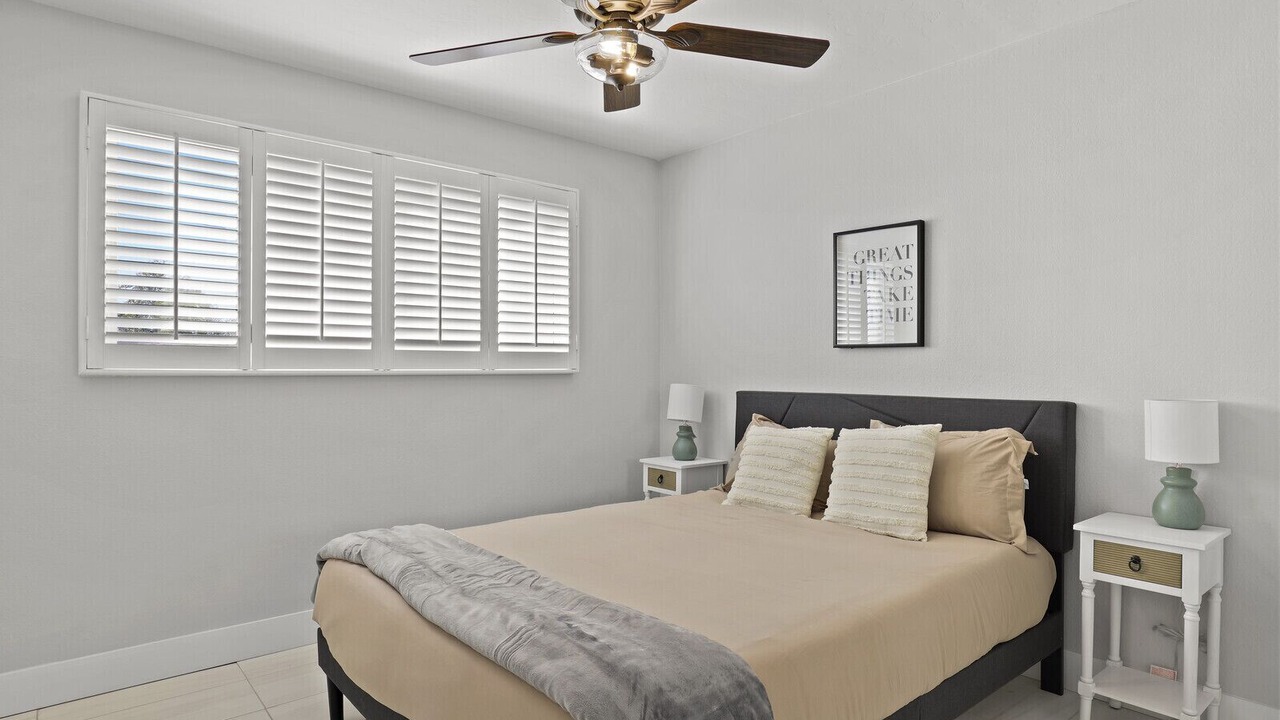 Photo of Bedroom in New Papago Parkway