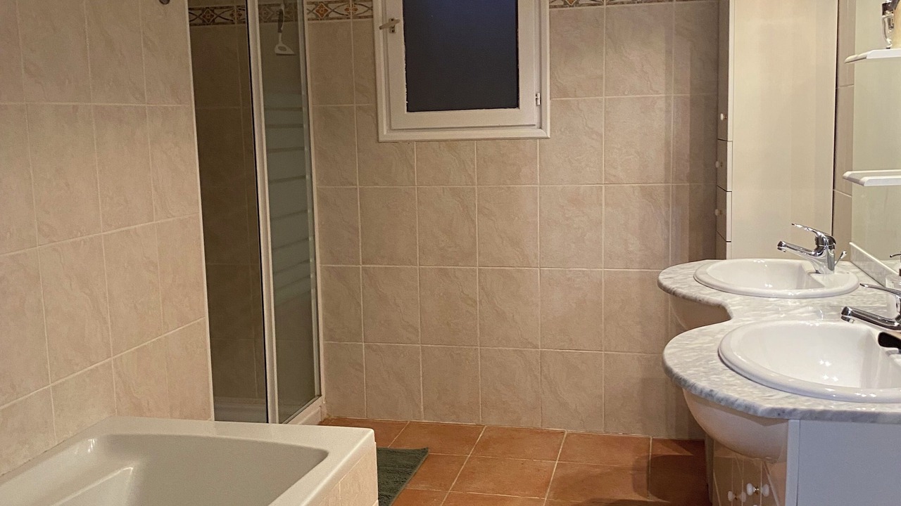 Photo of Bathroom in Nessa