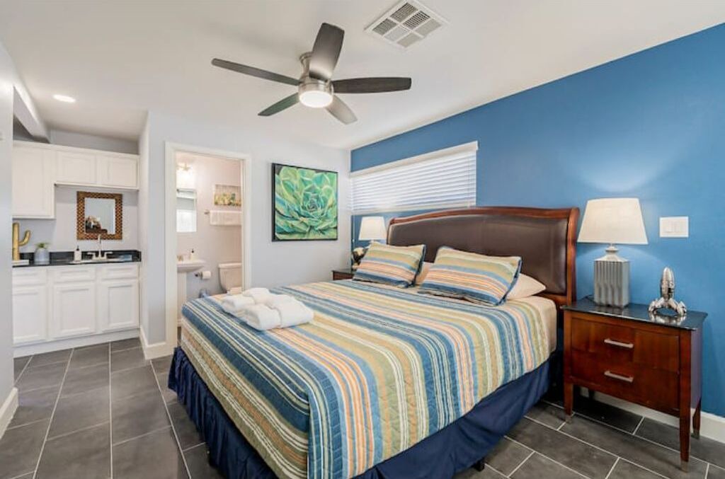 Photo of Bedroom in Papago Parkway