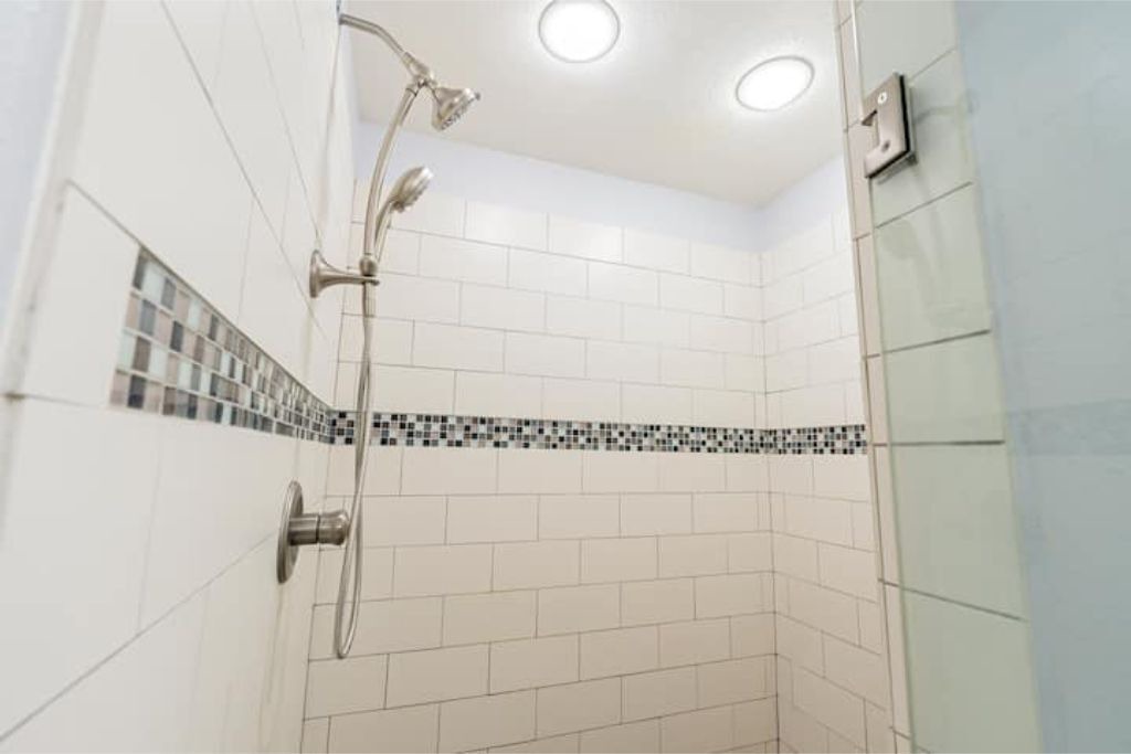 Photo of Bathroom in Papago Parkway