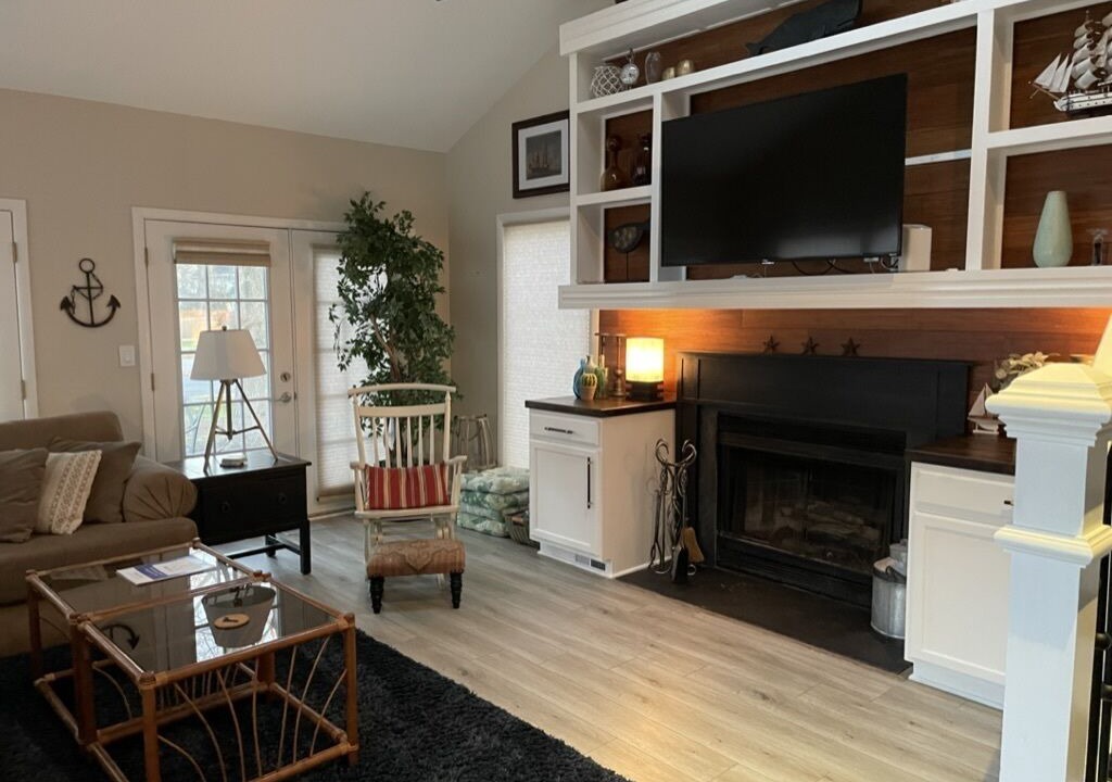 Photo of Livingroom in Arundel on the Bay
