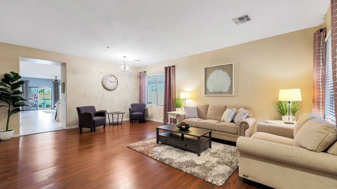 Photo of Livingroom in Westwing Mountain
